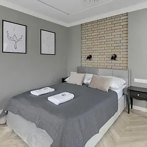 Ms Rest 5.0 Apartament